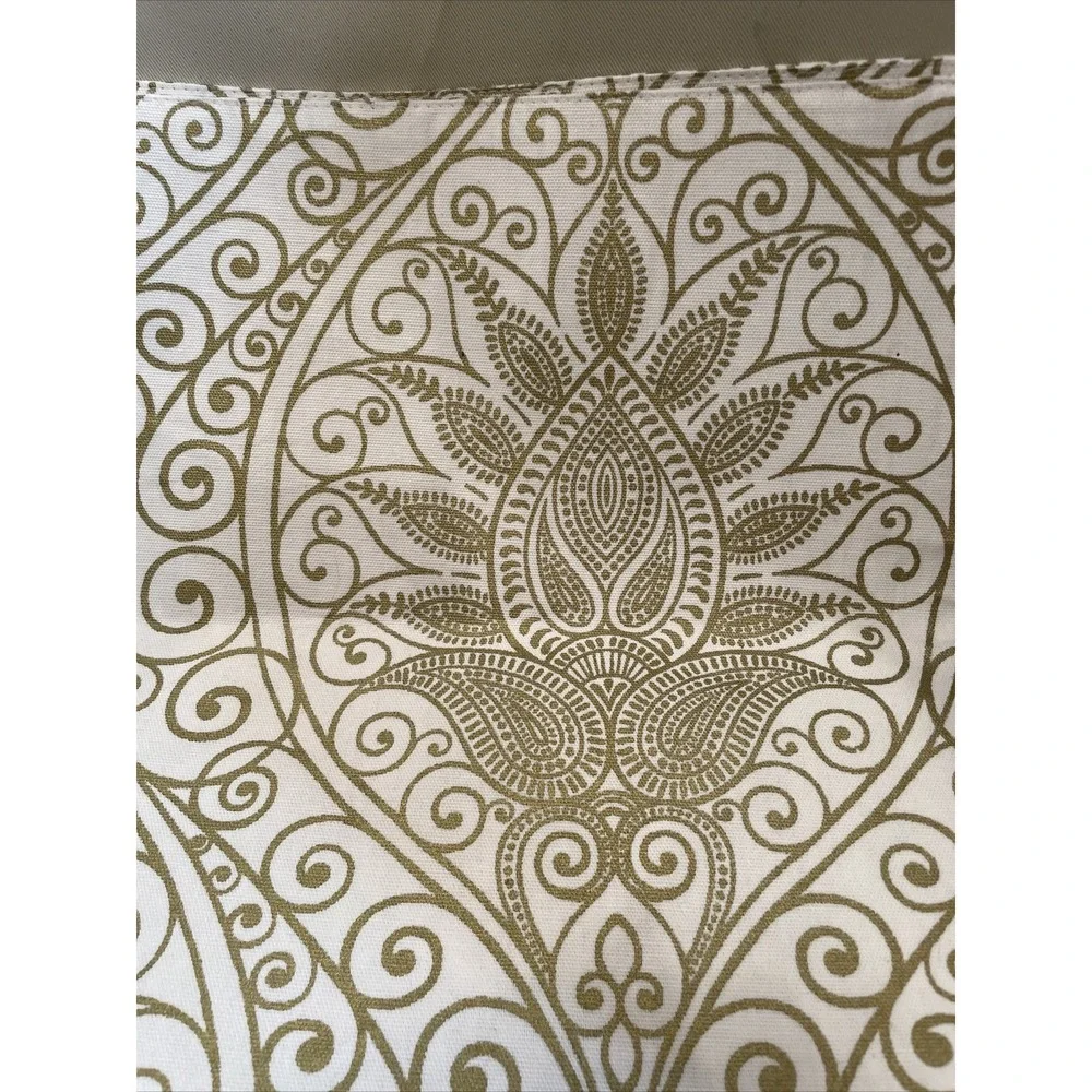 EnVogue 15x15 Napkins Gold White Damask Paisley Cotton Set of 4‎